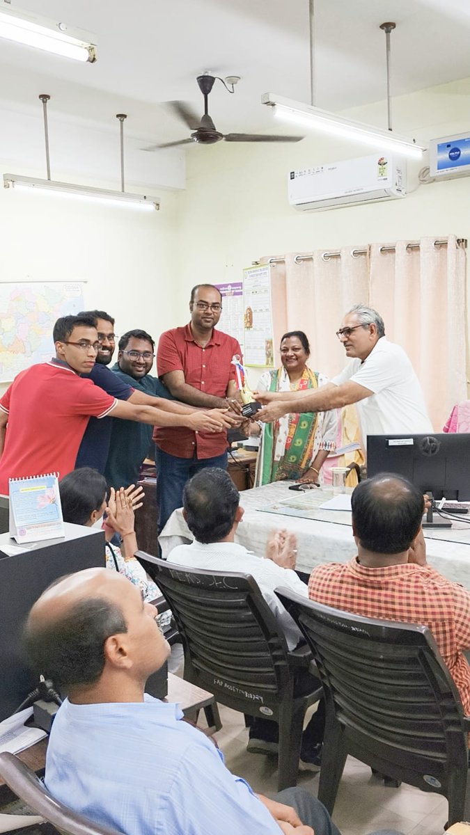 The Running Trophy for “Best Floor – Cleanliness” under #SwachhataPakhawada2026 was awarded to the Storage &amp; Engg. Division at FCI, DO Balasore, in recognition of their outstanding commitment to hygiene, order, and workplace excellence. <a href="/FciOdisha/">FCI Odisha</a> <a href="/EastFci/">FCI, Zonal Office (East)</a>
