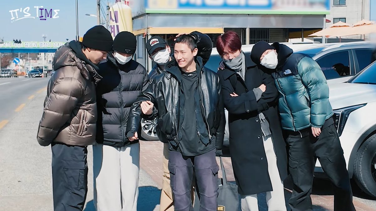 ⋈ euni ✩ tweet media