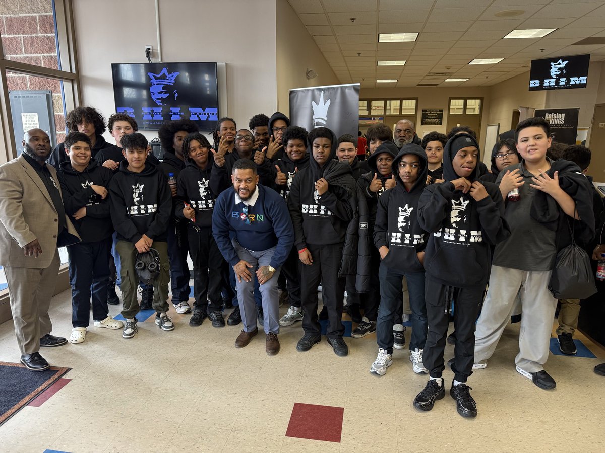 AI Middle School tweet media