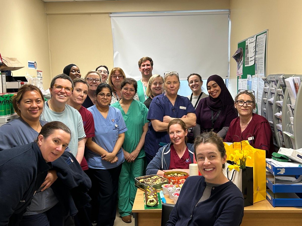 sineadccleary's tweet photo. Scan our latest job vacancy and join this ultra sound gang in Women’s Health @TUH_Tallaght https://t.co/dD2O4l4Nba @NMBI_ie @INMO_IRL @AmyLoughlin5 @chiefnurseIRE @roinnslainte @HSELive https://t.co/Q4ae2RZwiU