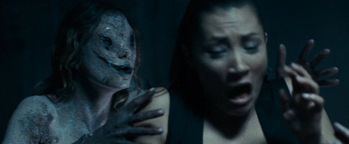lanterns0o's tweet photo. Return to House on Haunted Hill
2007
#Horror
https://t.co/QcFRsYWU59
Full of #00s heist #cliches & #deaths feel unoriginal, The #plot is bare & adds #camp in a #Sci-Fi #channel kind of way. #Recommended if you #love 00s #B's or a #good #laugh.
#Paranormal #Tubi #Bmovie https://t.co/Q5piOENg1G