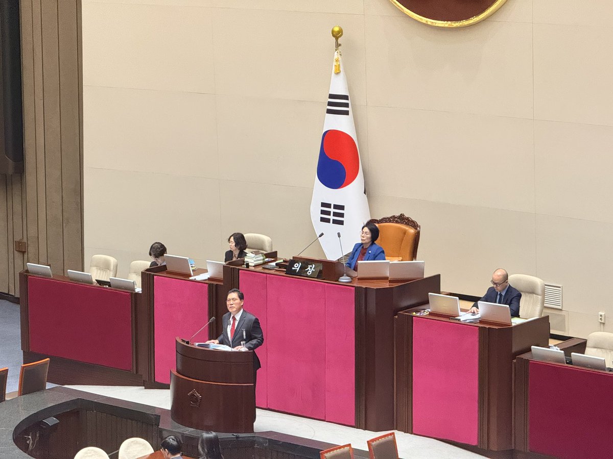 최민희 tweet media