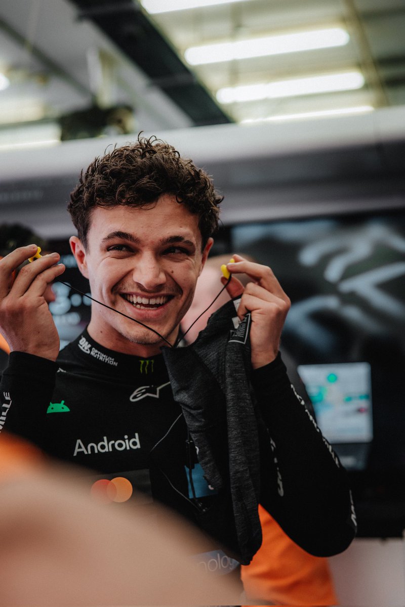 LN4's tweet photo. The WORLD CHAMP will be back on track in A WEEK oh yeahh countdown to aus is on 🙂‍↕️ https://t.co/ANGFOvd0rg