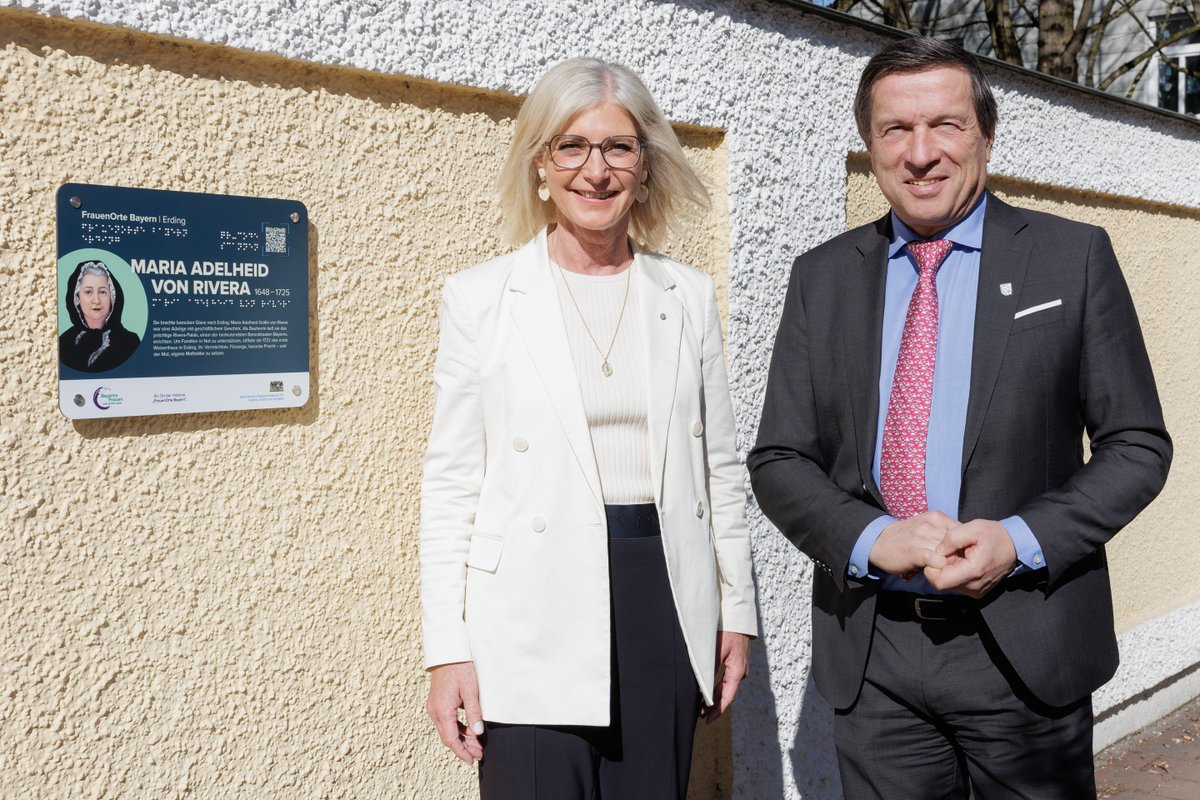 Bayerisches Sozialministerium tweet media