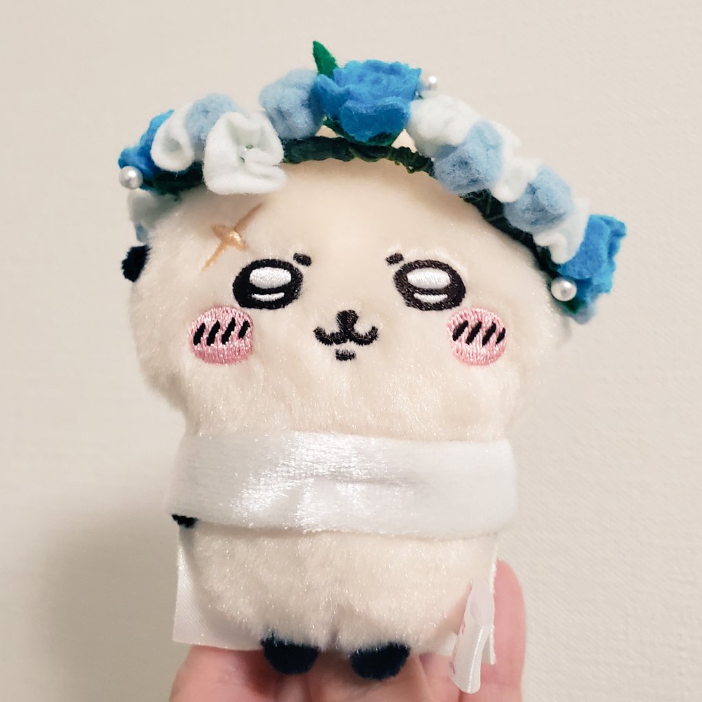 似合ってしまいました…🌹👑💮💯

これ🌱だけのとかいかがですかねもなかさん(<a href="/mnk_nuilife/">もなか☃🎀通頒 2/27 21時〜</a>)…王者の証たる月桂冠👑を授けたいです…十傑っちゃんにも似合うと思うんですよ…