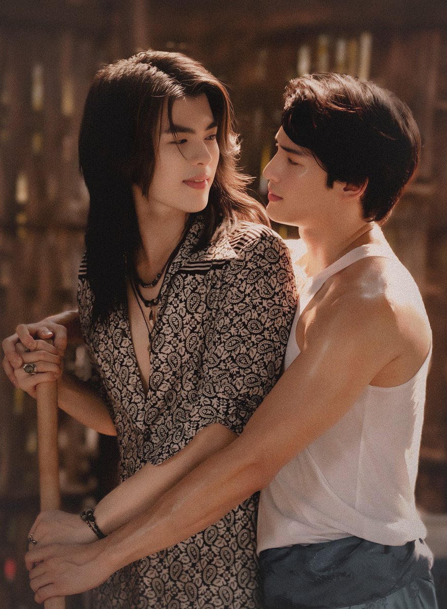 BEAUTIFUL AND PRETTIEST GAY MEN