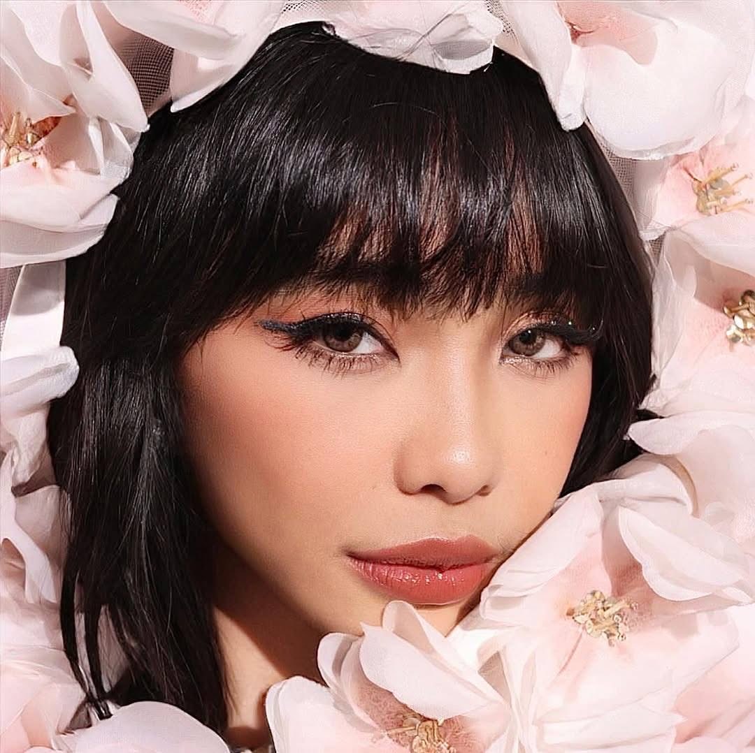 MayMay International tweet media