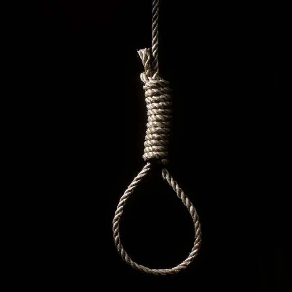 Florida Cumhuriyetçi Temsilcisi Anna Paulina Luna:

'Pedofiller asılmalı. Hatta bu çocuk tacizcilerinin idamını halka açık yapmalıyız.'