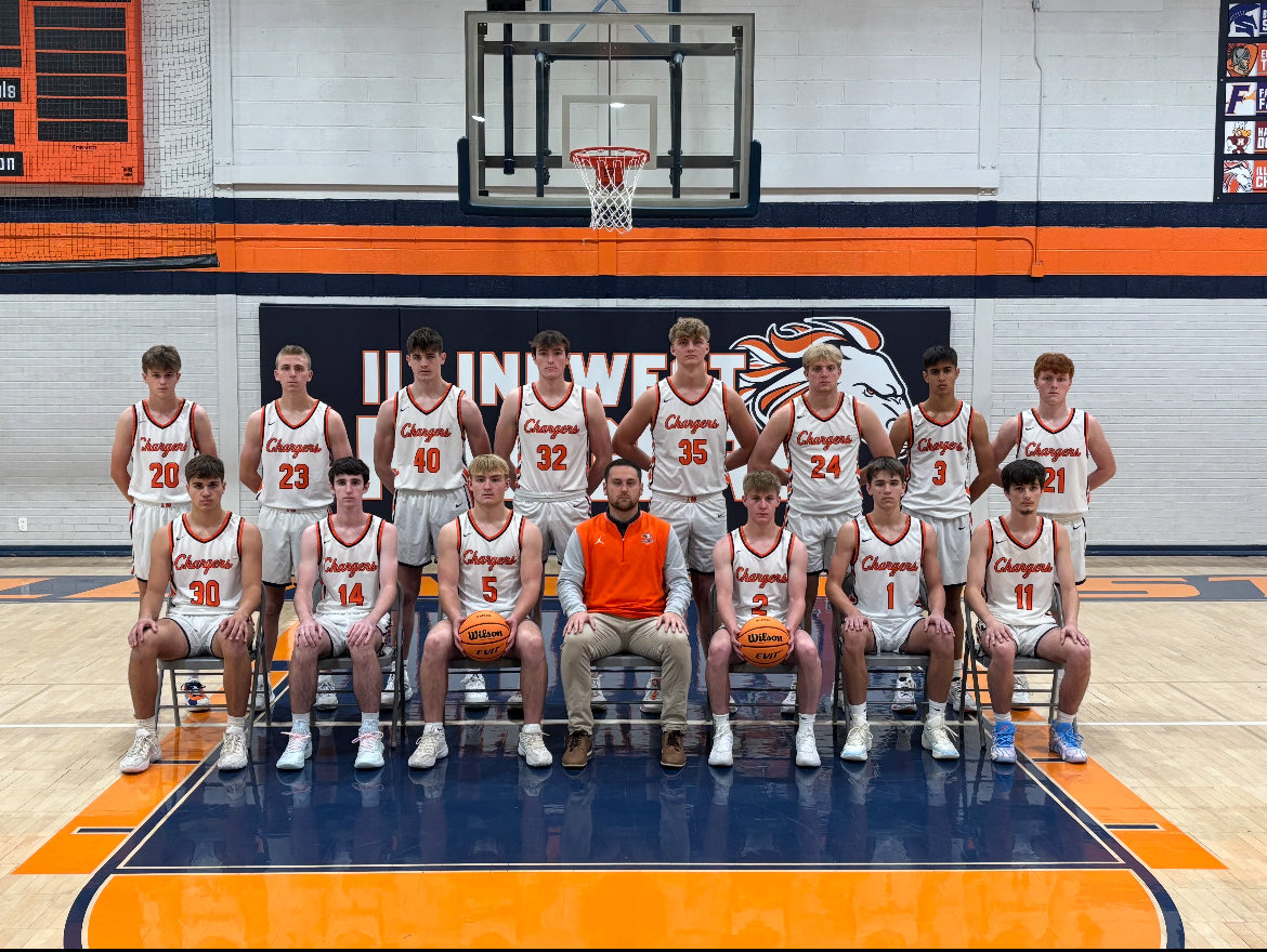 IWChargerBBall's tweet photo. Chargers head back to Canton to play the WH Titans for the championship. We look to make program history with our first ever boys basketball regional championship.
Pack Alice Ingersoll!⚡️🏀

📣 GAME DAY! 📣 
📍 Location: Alice Ingersoll
🕓 Time: 7:00
📺 Streaming: Canton Hudl Fan https://t.co/ged9ZACKHE