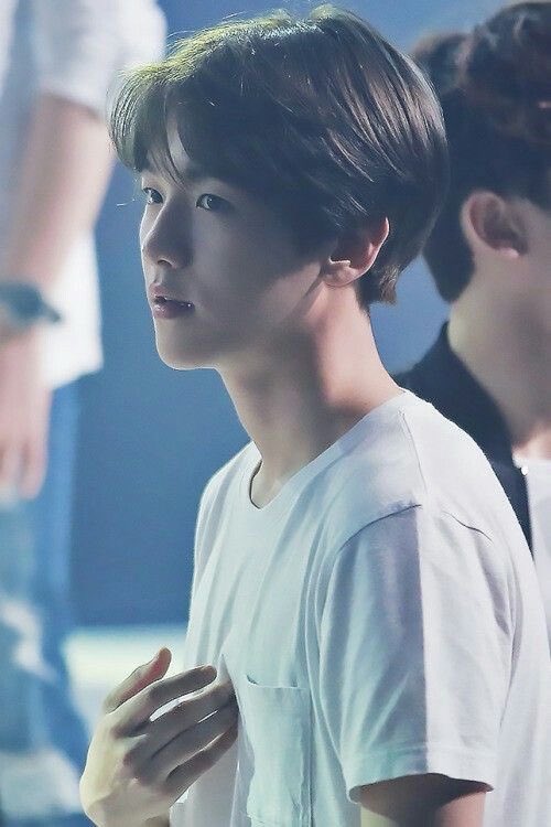 bh_92by's tweet photo. 사람이 어떻게 이러케 첫사랑재질이야 https://t.co/RpbPIYcKUz