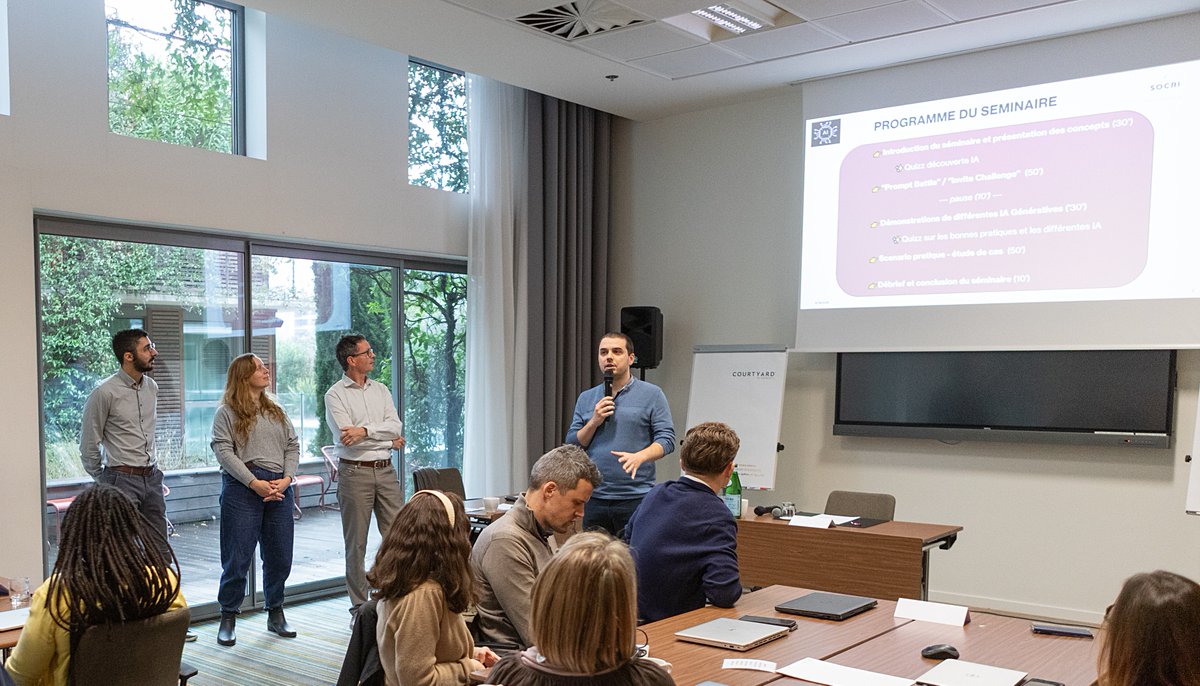 SmartViewFr's tweet photo. 🚀 L’#IA passe du concept à l’action chez nos clients!
Le mois dernier @SmartViewFr  a animé un séminaire chez l’un de ses clients pour transformer les questions autour de l’IA en opportunités concrètes et opérationnelles. #IA #Montpellier #Conseil #FormationIA #teambuilding https://t.co/v0Z0ZmEmcy