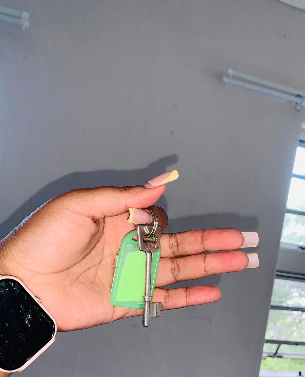 Z I Z I K A Z I tweet media