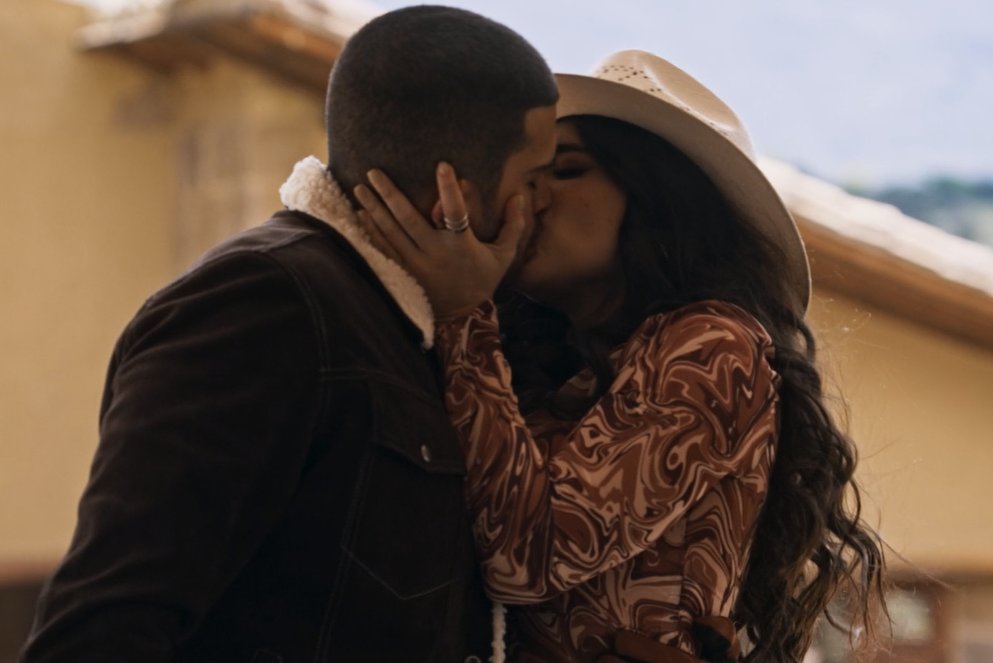 PasdeGavilanes's tweet photo. #PasiónDeGavilanes2 #PDG44 Gunter le revela a Rosario que Muriel está en la casa de Sara. https://t.co/I6MbRVl8iS