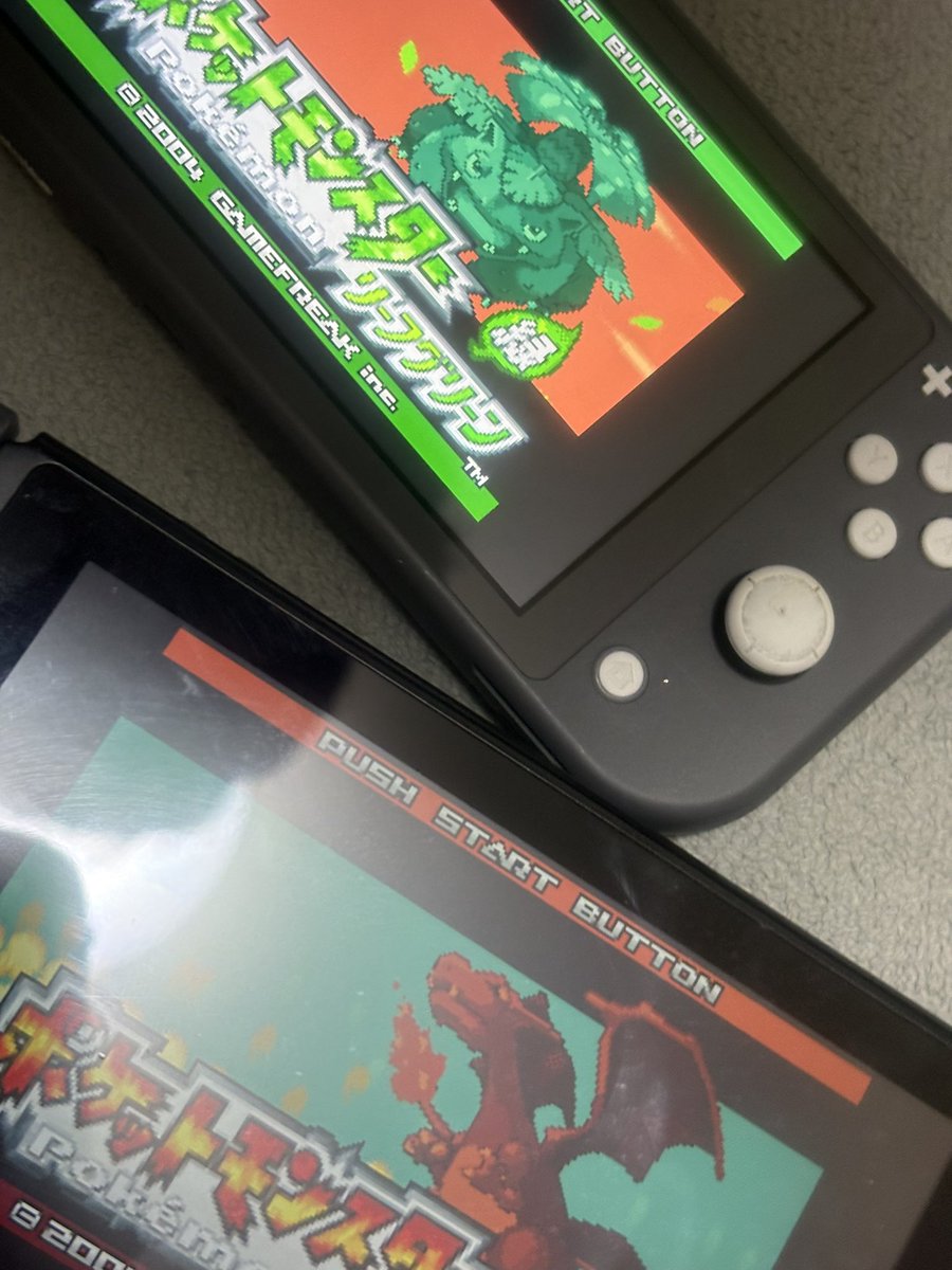 カガミ tweet media