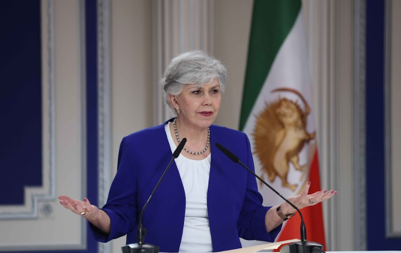 Bahmanasadi31's tweet image. ایران فردا با مریم رجوی: مقاومتی به رهبری زنان که رژیم ایران بیش از همه از آن می ترسد
 #زن_مقاومت_آزادی 
 #WomenForce4Change 
#IWD2026 iranfardamaryamrajavi.blogspot.com/2026/02/The%20…