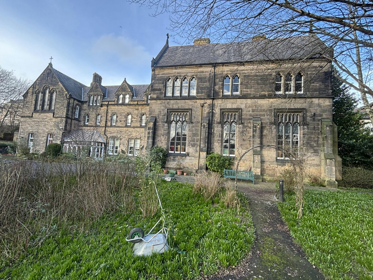 Sanderson Weatherall tweet media