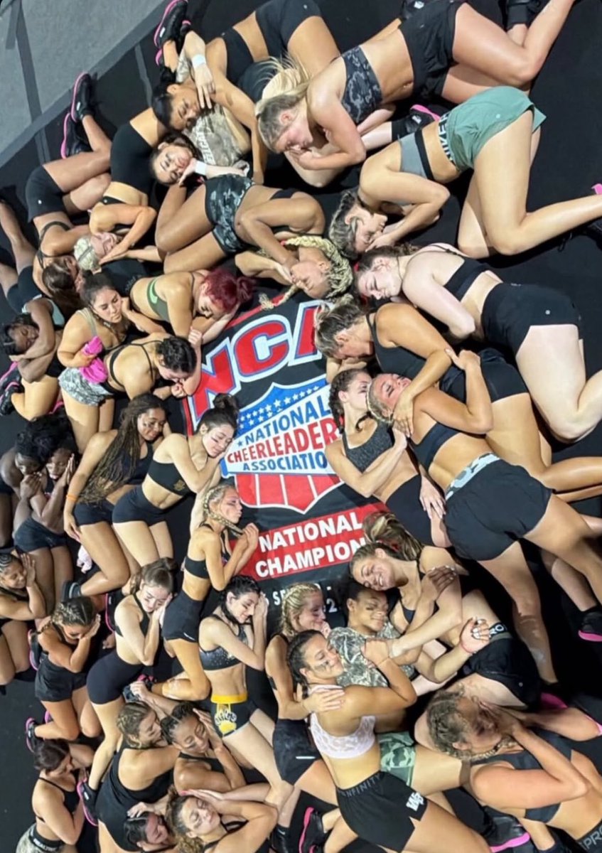 ˚˖𓍢ִ໋❀ tweet media