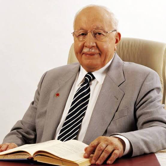 Developing-8 (D-8) tweet media