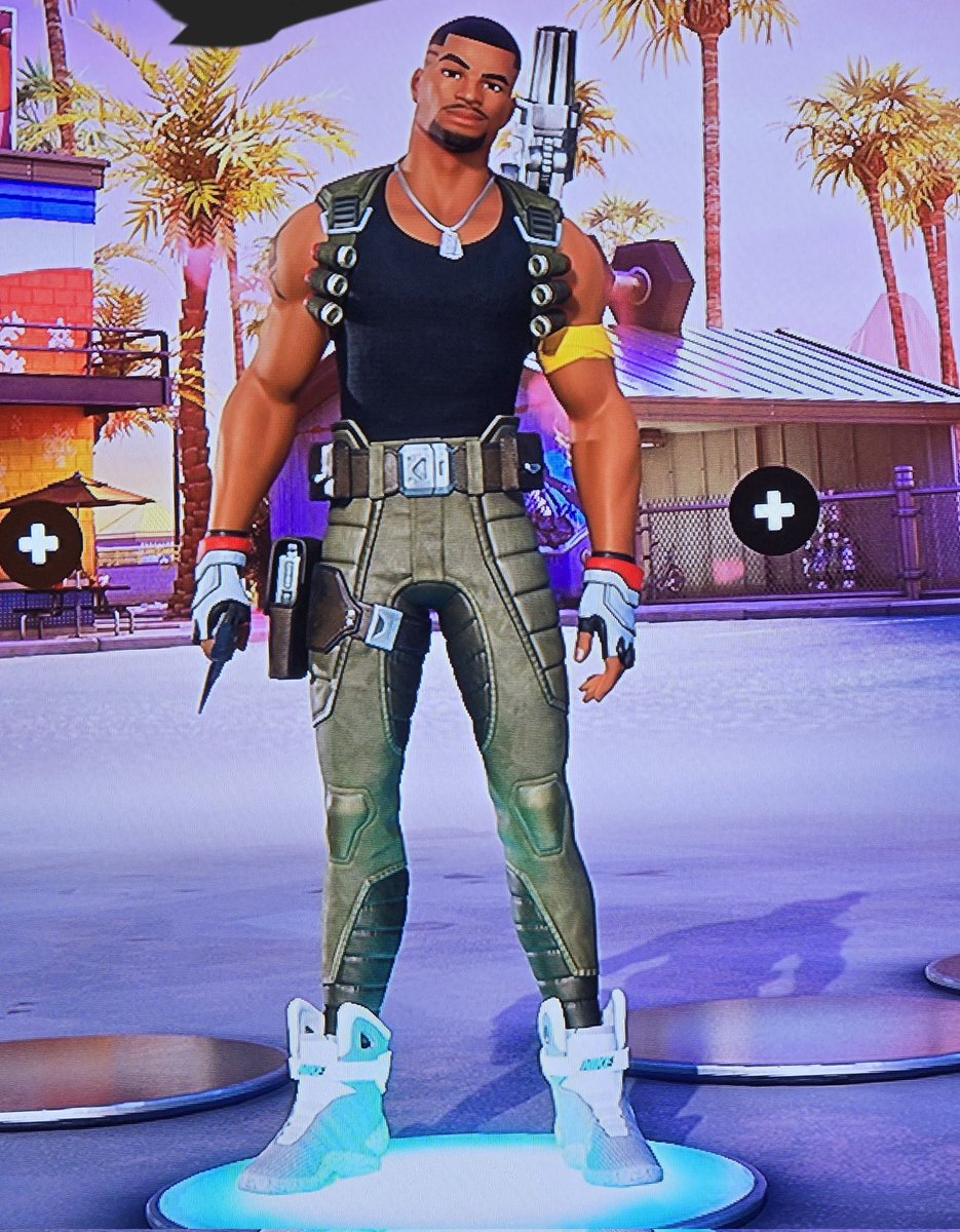 Heyitshugz's tweet photo. Playing fortnite with @JalenHurts apparently https://t.co/hgcG4QJCH5