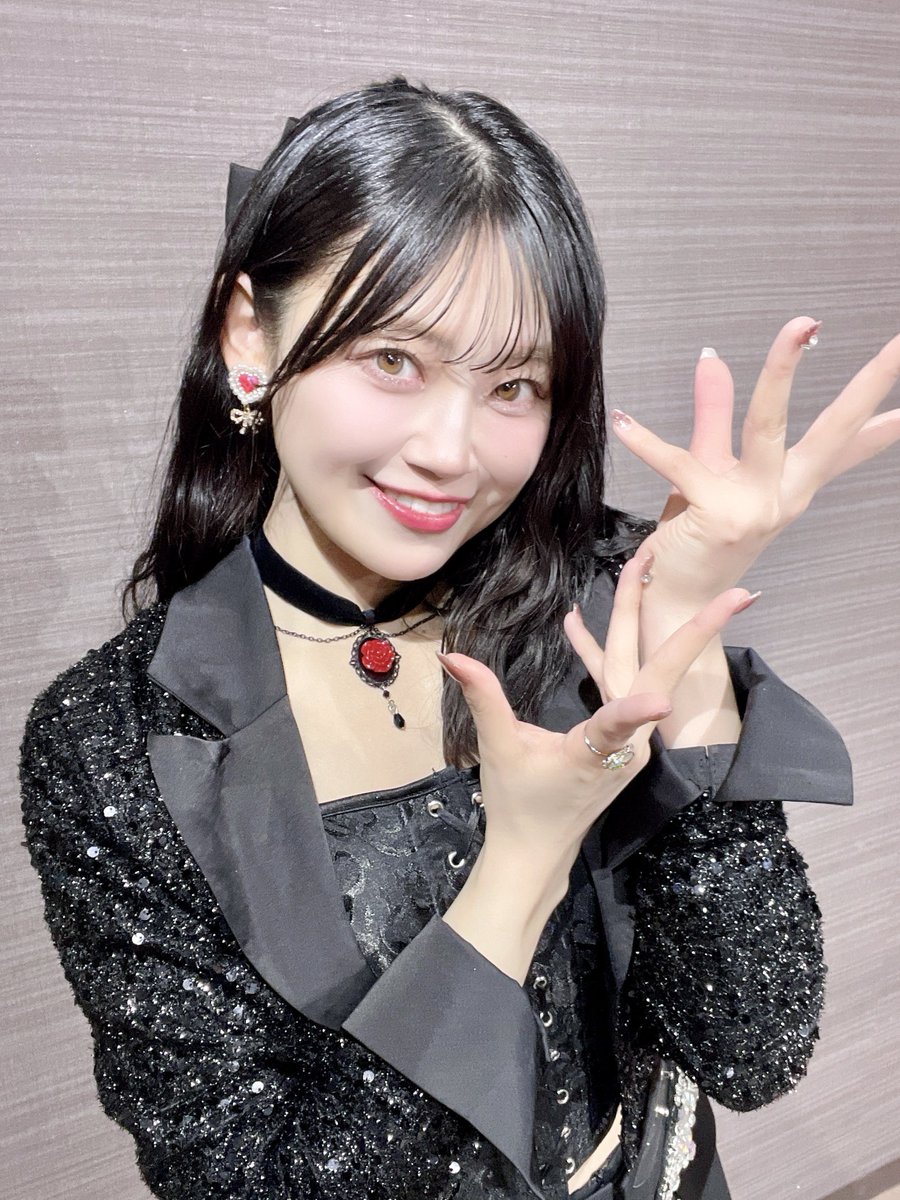 #ツボミシンフォニー 定期公演 ゆちゃん生誕祭ありがとうございました☺️
ゆちゃんの魅力がたくさん詰まった楽曲と衣装だったなあ🧚🩷

今回の新カバー曲どうでしたか‼️
無自覚アプリオリ / CoMETIK

来週また新曲公開です！おたのしみに💐⋆꙳