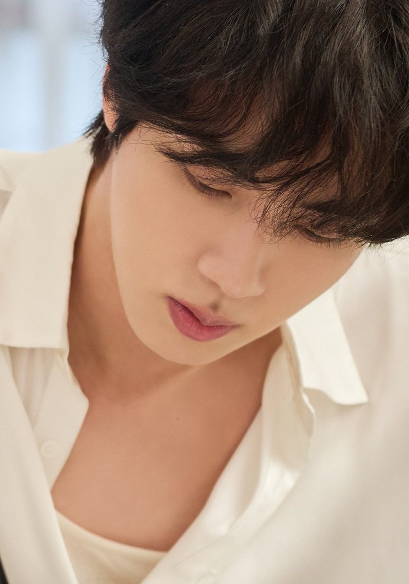 얼굴이 어떻게 맨날 주사위 6