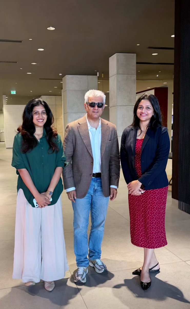 ajithFC's tweet photo. Ajith sir's latest pics with fans. 

| #AK #Ajith #Ajithkumar | #AK64 | pic: Taniya | https://t.co/QE1nzSYjJD