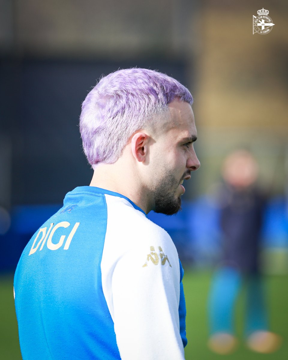 RCDeportivo's tweet photo. 💙👀 Novo look https://t.co/CmsV5FRdph