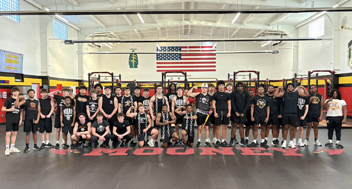 Flex Friday!! #MenofMooney