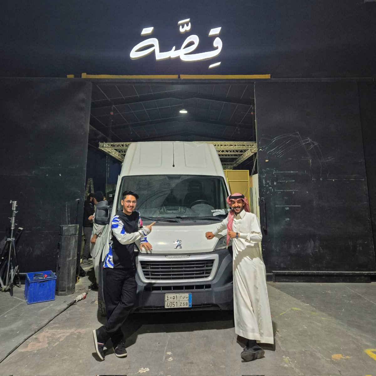 S7qr_'s tweet photo. بدعوة من @yoseu11f حضرنا كواليس أحد أعماله ، و شفنا عن قرب حجم العمل الحقيقي اللي يبذلونه في إخراج المشهد واحد ، كل التوفيق له و لفريق العمل 👏 https://t.co/2CatSiEzH8