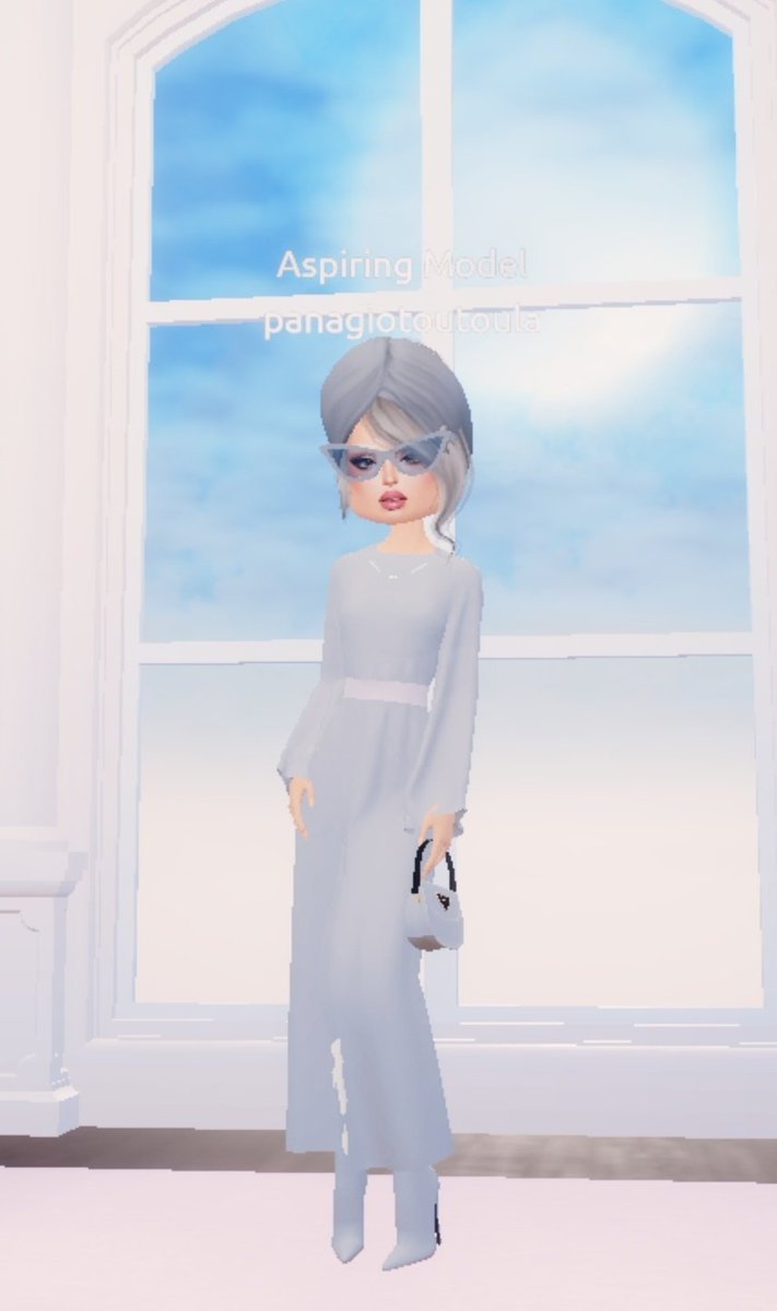 pennyluvu1D's tweet image. Some of my dress to impress looks:

(the newest photos are going to have better quality, just wanted to show off these older ones too, cause I like them, so bear with me 🐻) 
#dresstoimpress 👗💙