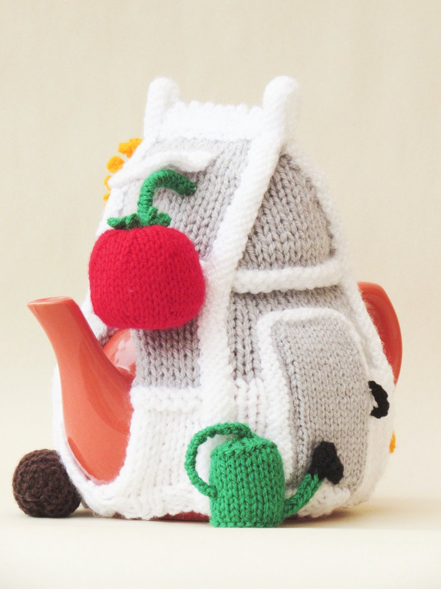 TeaCosyFolk's tweet image. Let your brew grow in style with the Greenhouse Tea Cosy — a little glass‑house glamour for your teapot!
 teacosyfolk.co.uk/greenhouse-tea…
#greenhouse #garden #plants #knit #knitting #KnittingPattern #teacosy #TeaCosyFolk #tealover #gardening #gardener