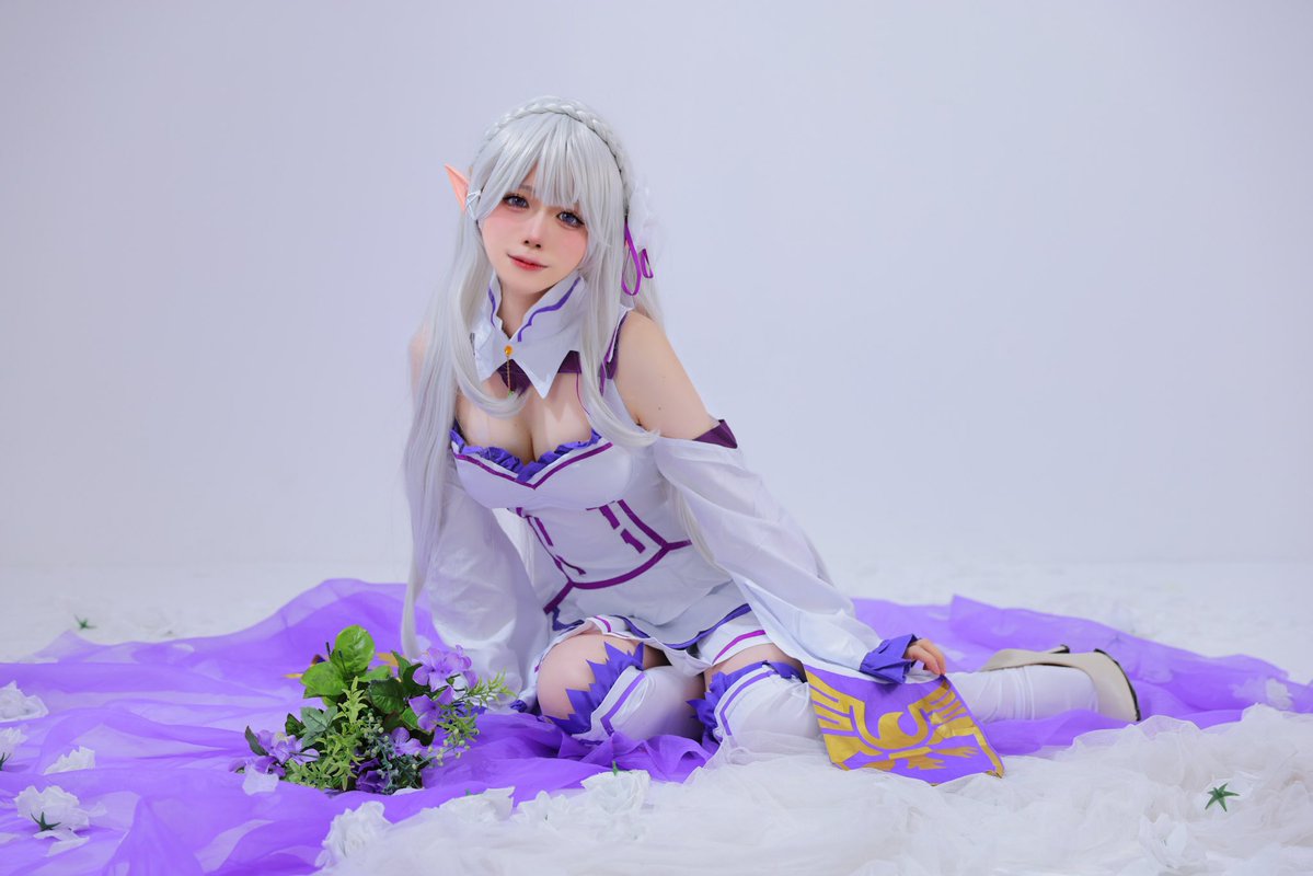 エミリアたん #リゼロコスプレ #cosplay