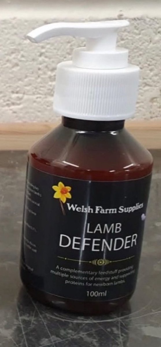 FarmWelsh's tweet photo. REVIEW
“We gave it to the weak lambs and there was a noticeable difference. There was 3 or 4 that had watery mouth and it turned them around, we just rate it.”
Many thanks C Pugh.  🌼
#SheepAndCattleDrench #WelshFarmSupplies #wholelambcolostrum #thedaffodilisrising #lambdefender https://t.co/BkqTU7NKmh
