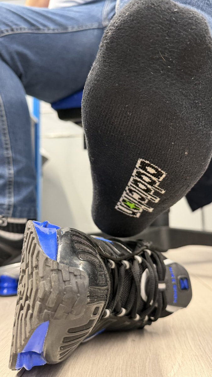 masterzapasbcn's tweet photo. Quieres meter tu hocico de cerdo? Gánatelo… #cashmaster https://t.co/qClz6Ap4P9