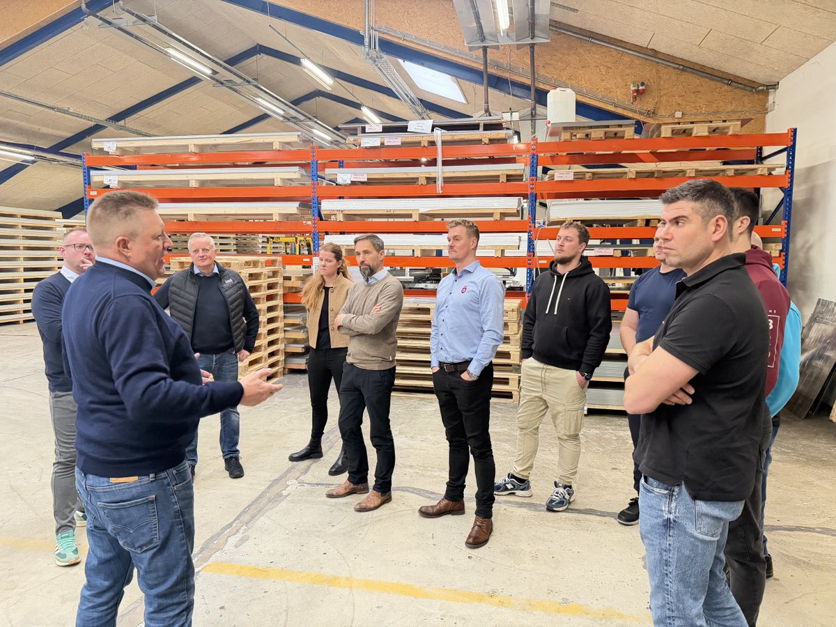 landmecoPoultry's tweet image. A reliable poultry system starts before installation! This week, we hosted Frijsenborg managers for a facility tour, sharing insights on broiler production challenges. At LANDMECO, partnership means transparency and continuous improvement. 🐔 #Poultry #BroilerProduction