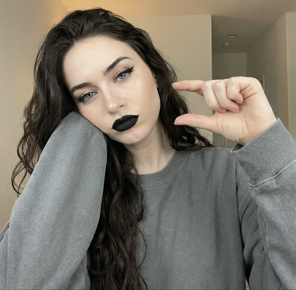 Goddess Blair tweet media