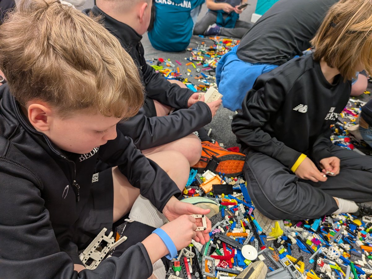 Bede's Prep tweet media