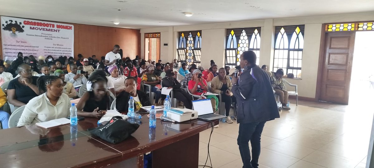 Miss mwenesi tweet media