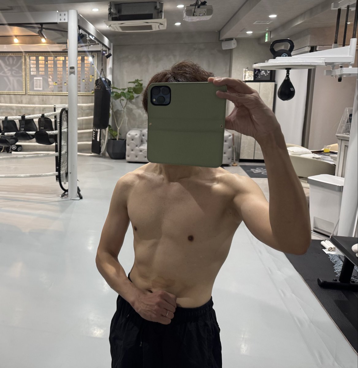 54.6キロ。筋肉をつけながら減量に成功して試合前1週間にしてリミット