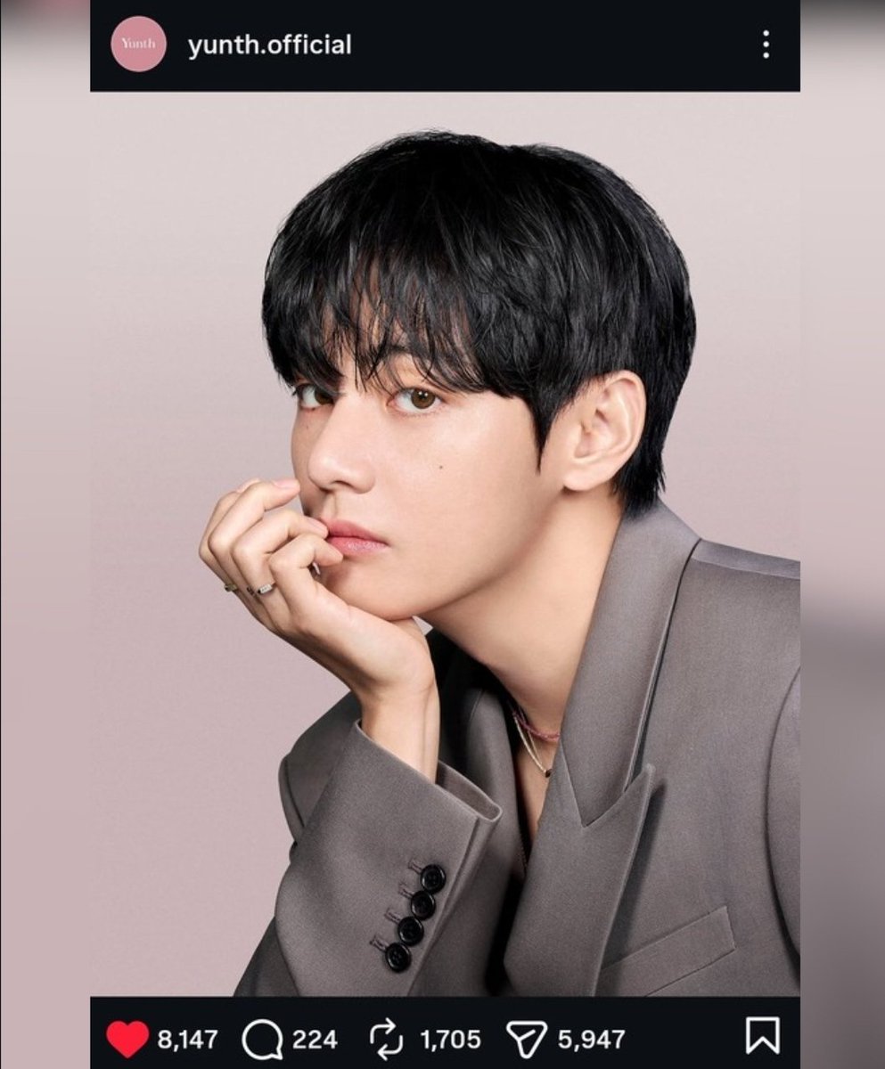 [INFO] Yunth shared a new stunning poster ad of Kim Taehyung! ✨

V FACE OF YUNTH
YUNTH AMBASSADOR TAEHYUNG
#TaehyungxYunth

Please engage!
👇
instagram.com/p/DVQP1QPgQrj/…