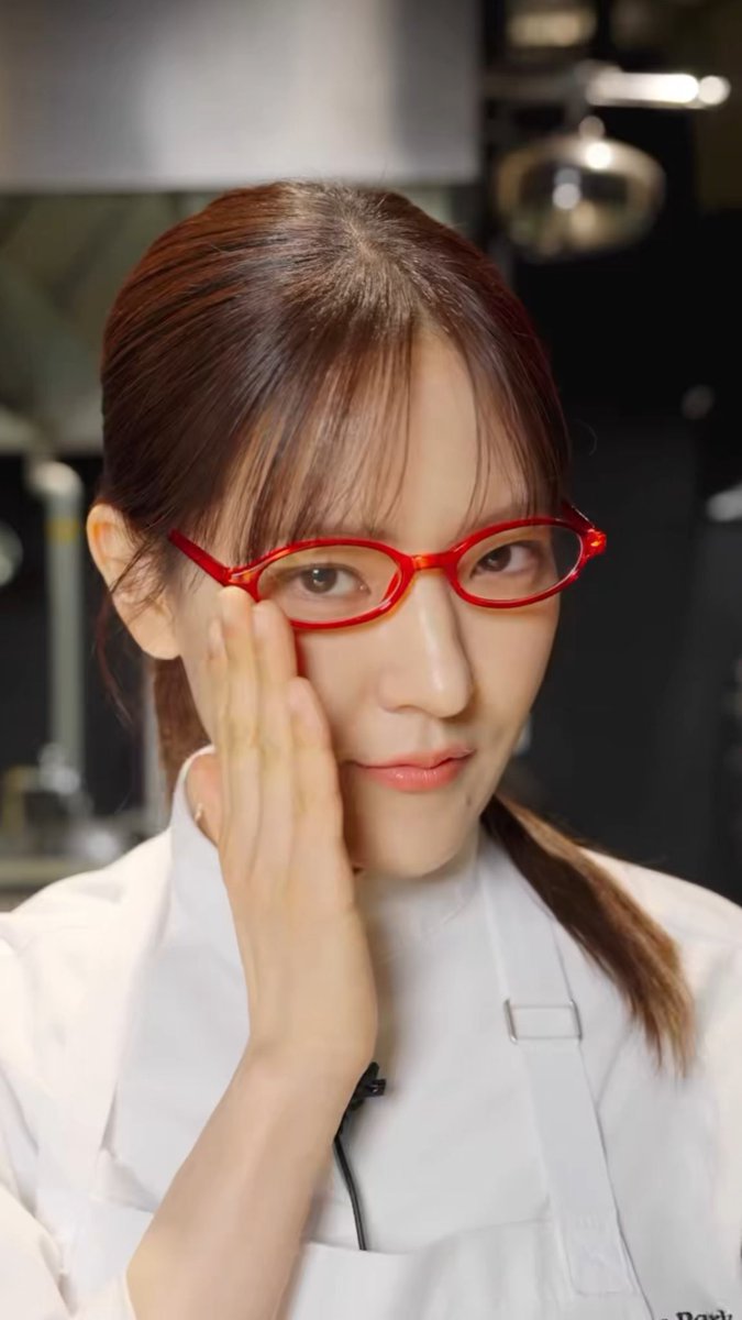 wztinggg's tweet photo. 안경만두 으녕이 
바부가탴ㅋㅋㅋㅋㅋㅋ귀여워ㅜㅜ♡ https://t.co/MLLXmzBVxY