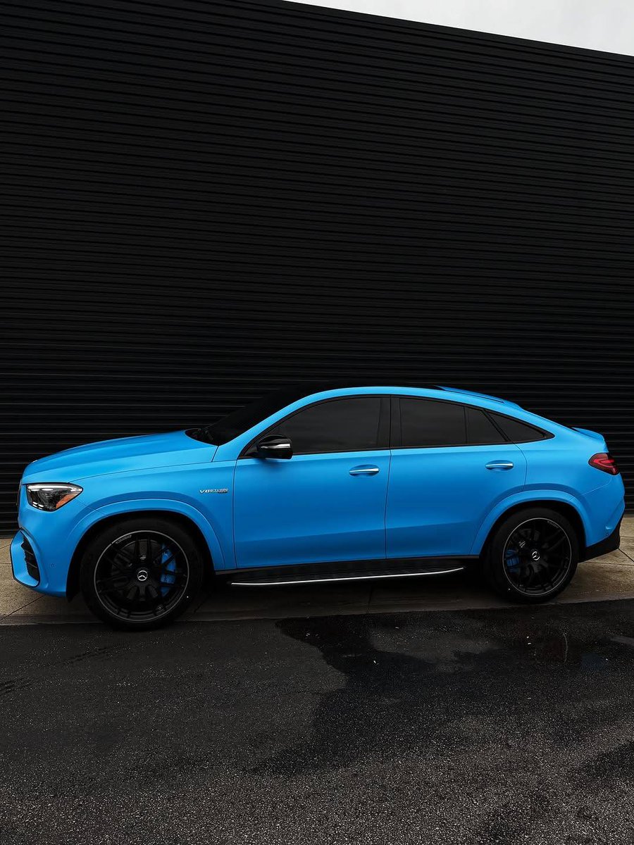 autochat360's tweet photo. Satin Blue hits Different on the GLE Coupe 🥶 https://t.co/mogF5SLZAK
