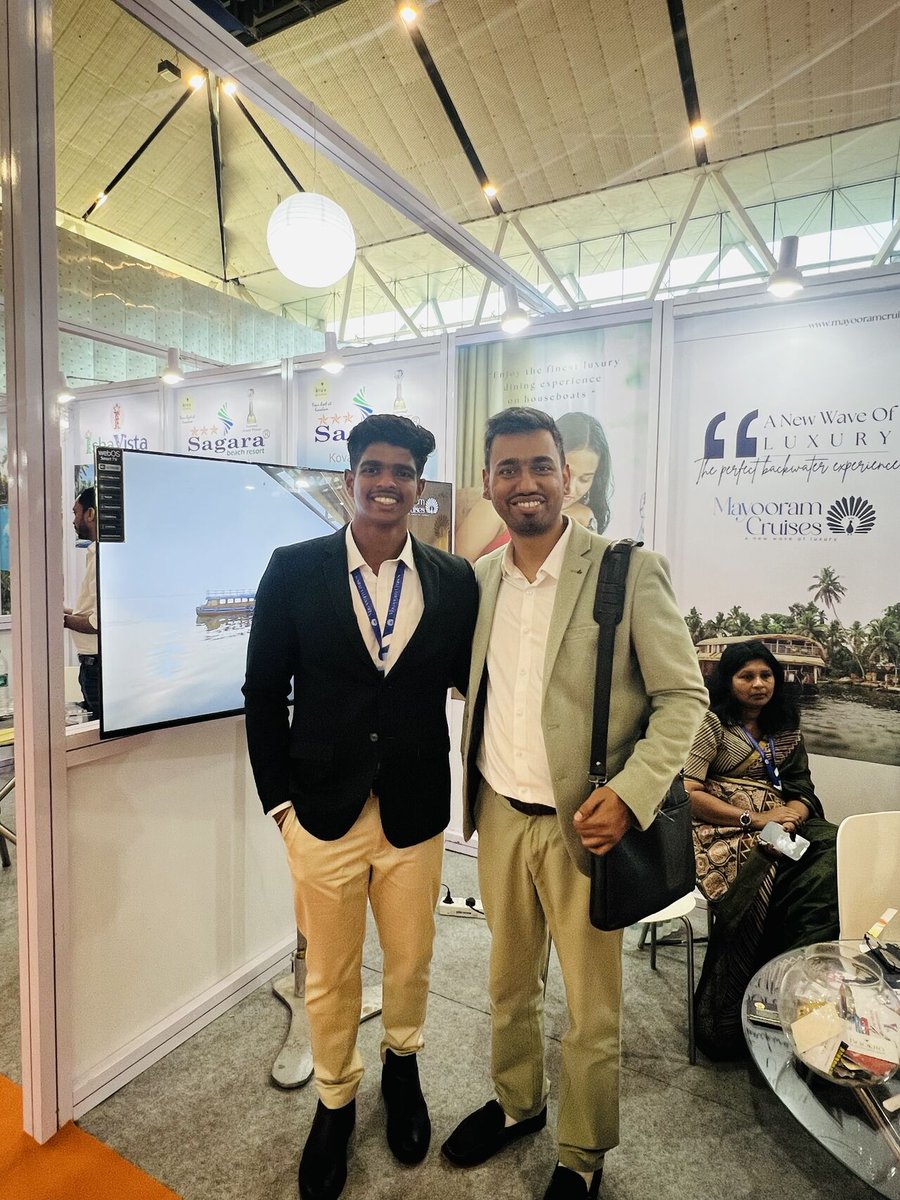hotelyug's tweet photo. "Day 1 done and dusted! Incredible energy, amazing sessions, and new connections. 🚀✨ @SatteOfficial #Day1" https://t.co/VkskKxuGLE
