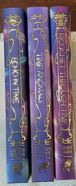 Sonia_MS_'s tweet photo. The beautiful book design that Lindsey Sparks made with my illustrations was just AHHHHHHHH. https://t.co/pyHdXAnLiV