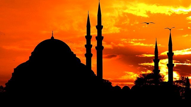 murat_memis_'s tweet photo. Sabah yakın, değil mi? (Hud, 11/81) https://t.co/iVcahfmnvf