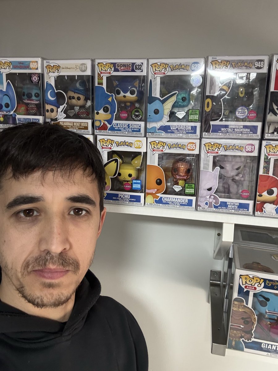DragonPini10's tweet photo. Happy Pokemon Day! Mi favorito los tipo dragon y sobre todo el tiburón 🦈🐉 #Pokemon30 #Pokemonday2026 https://t.co/BMpjUK5kEw