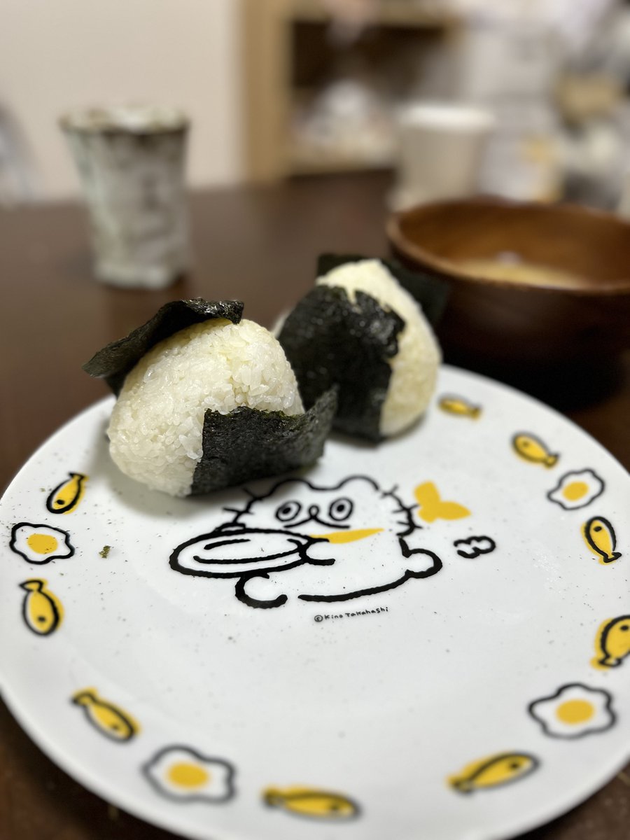 今日のおにぎり活動はツナマヨ🍙 ツナを開封すると必ず無関係の方々