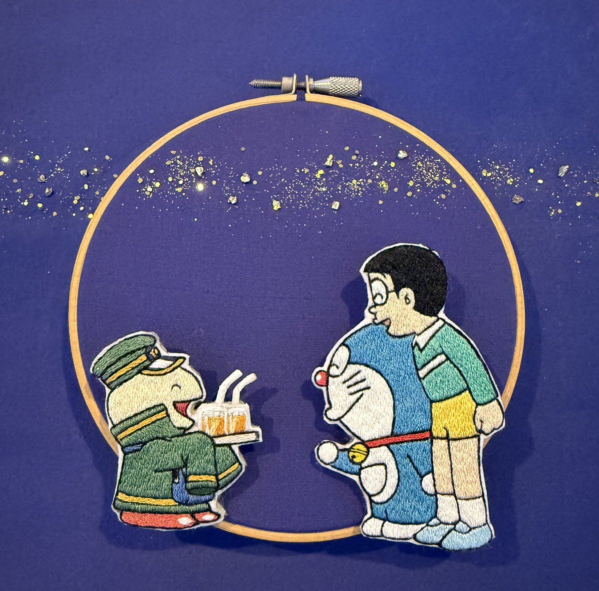sakubee5's tweet photo. 🪐✨✨🍹
銀河超特急で1番好きなシーン🪡

#ドラえもん　#刺繍 https://t.co/mR4YOaL2By