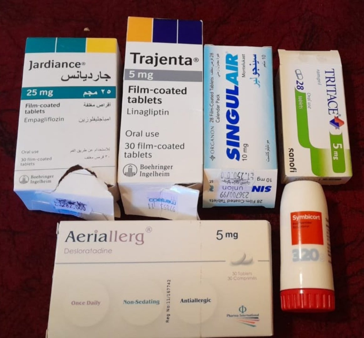 مريضة في العقد السبعين من عمرها لا ضمان ولا شي بحاجة لهالادوية .. فضلا وليس امرا .. يا ريت اذا حدا بيقدر يامنلا ياهن او يساعدها بشرائهم ولكم جزيل الشكر .
بليز رتويت ..