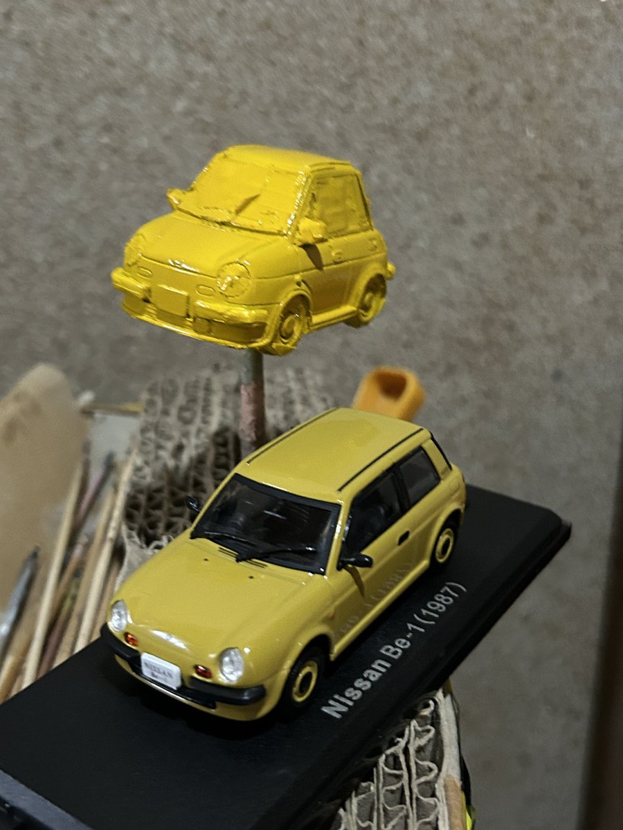 ネコワークス #Be1 ボディの黄色、パンプキンイエローを調色しながら